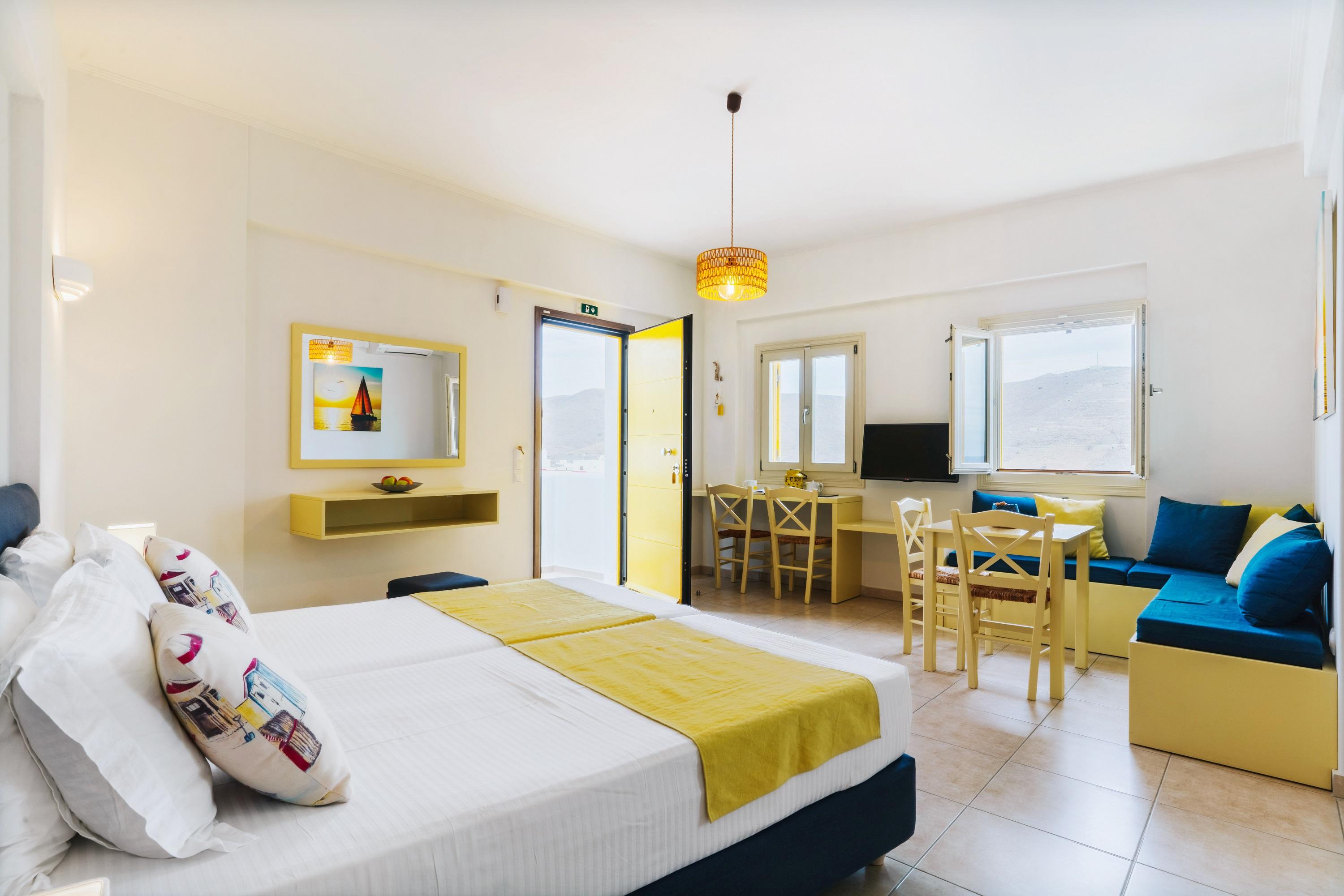 Aelia Apartments & Suites Livadi  Extérieur photo
