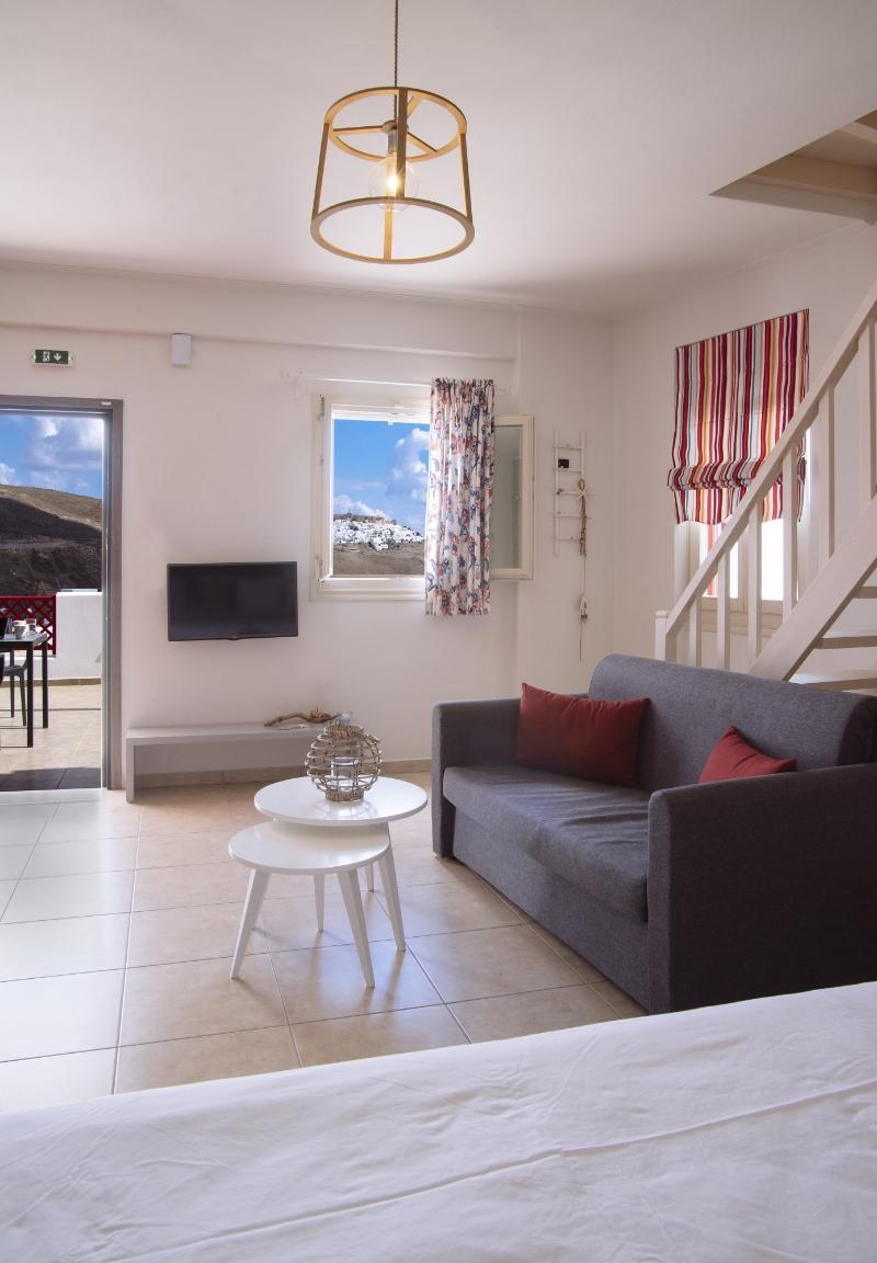 Aelia Apartments & Suites Livadi  Extérieur photo